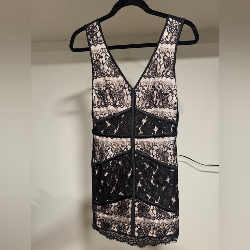 Akira Elegant Black Lace Dress
